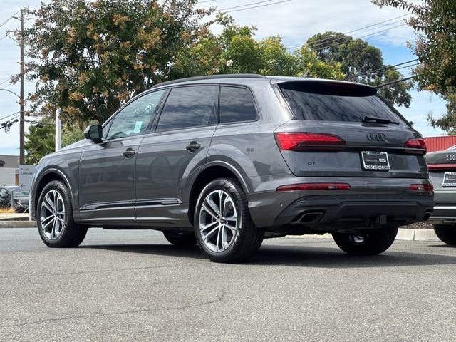 2026 Audi Q7 45 Premium quattro