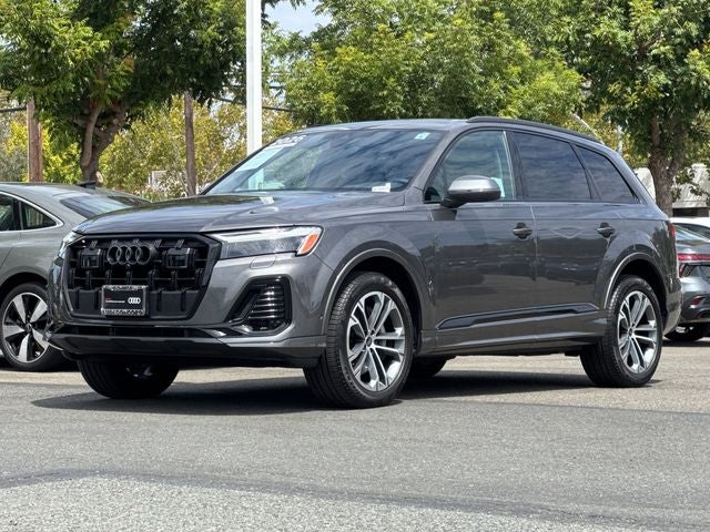 2026 Audi Q7 45 Premium quattro