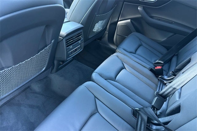 2026 Audi Q7 45 Premium quattro