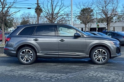 2026 Audi Q7 45 Premium quattro