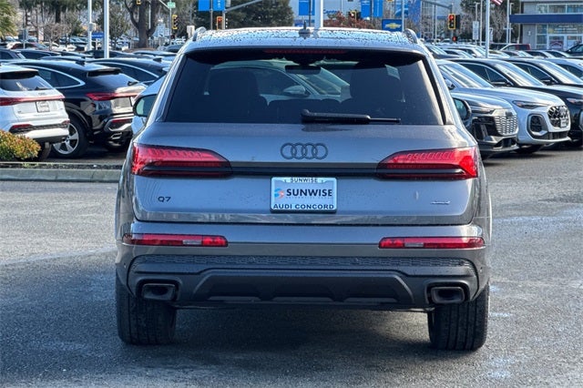 2026 Audi Q7 45 Premium quattro
