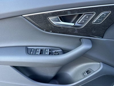 2026 Audi Q7 45 Premium quattro