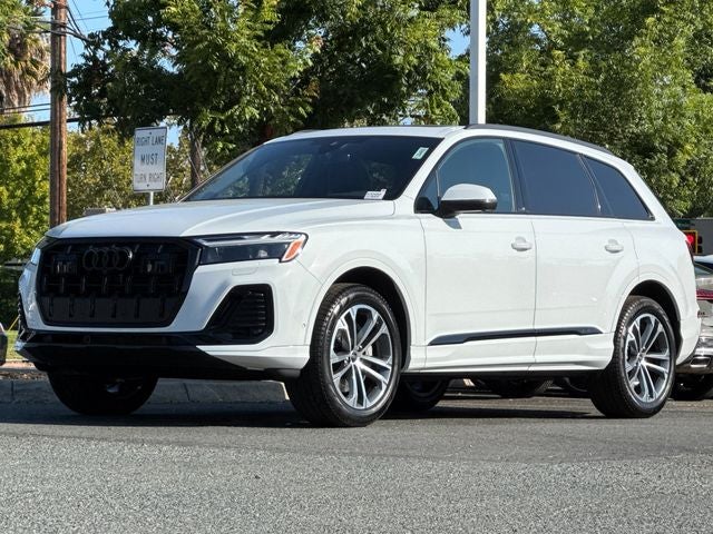 2026 Audi Q7 45 Premium quattro