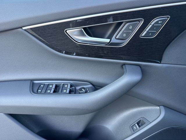 2026 Audi Q7 45 Premium quattro