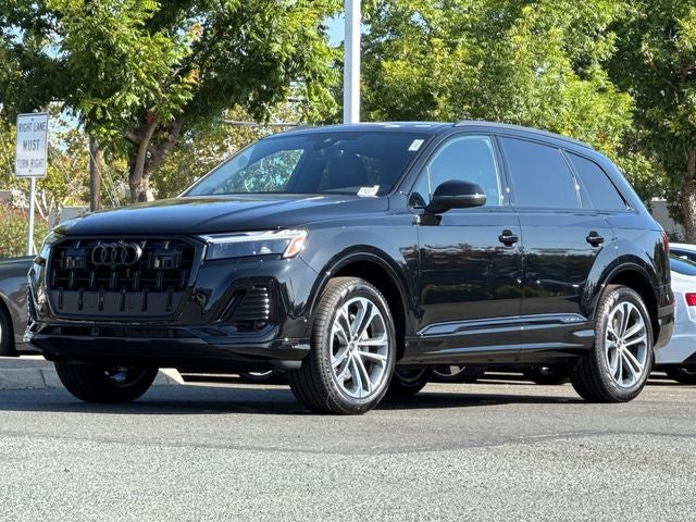 2026 Audi Q7 45 Premium quattro