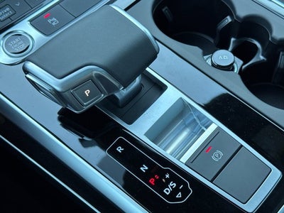 2026 Audi Q7 45 Premium quattro