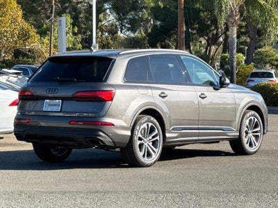 2026 Audi Q7 45 Premium quattro