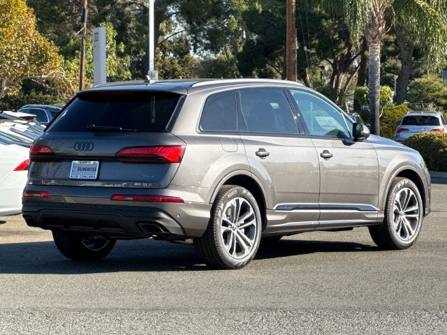 2026 Audi Q7 45 Premium quattro