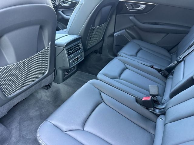 2026 Audi Q7 45 Premium quattro