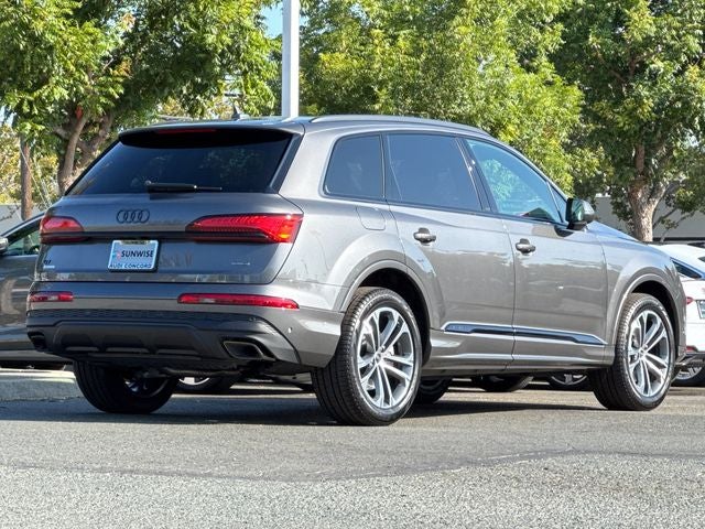 2026 Audi Q7 45 Premium quattro
