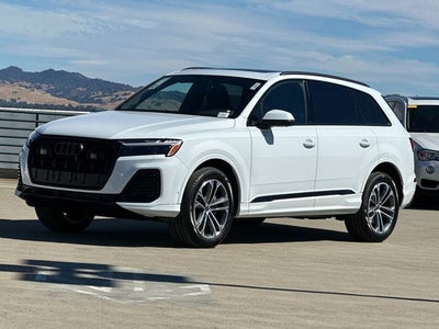 2026 Audi Q7 45 Premium quattro