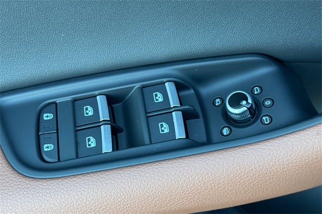 2025 Audi Q7 45 Premium quattro