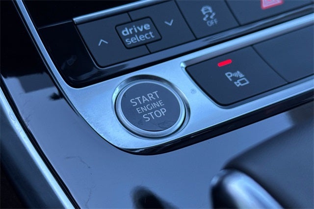 2025 Audi Q7 45 Premium quattro