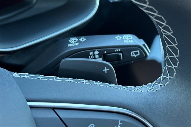 2025 Audi Q7 45 Premium quattro