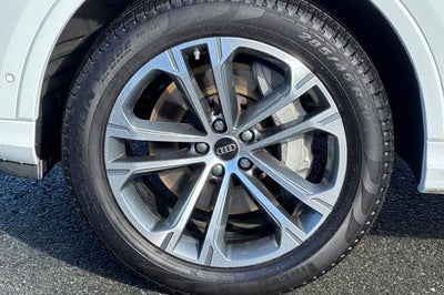 2025 Audi Q7 45 Premium quattro