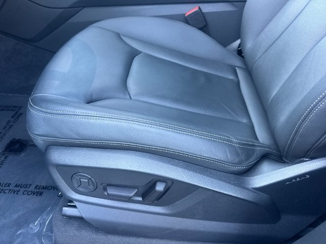 2026 Audi Q7 45 Premium quattro