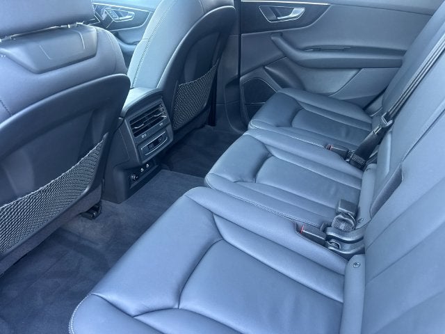 2026 Audi Q7 45 Premium quattro