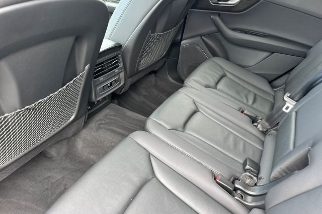 2023 Audi Q7 45 Premium quattro