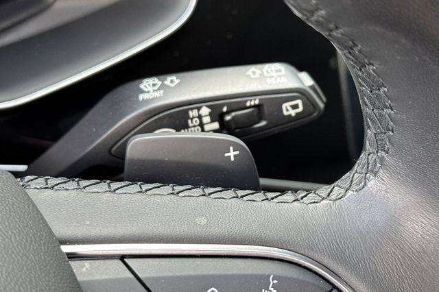 2023 Audi Q7 45 Premium quattro