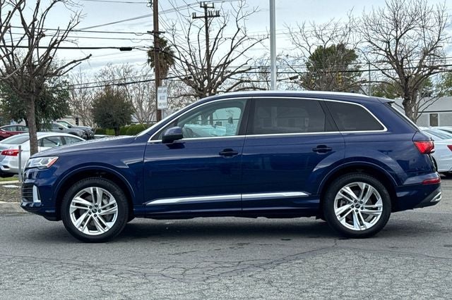 2023 Audi Q7 45 Premium quattro