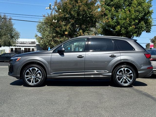 2026 Audi Q7 45 Premium quattro