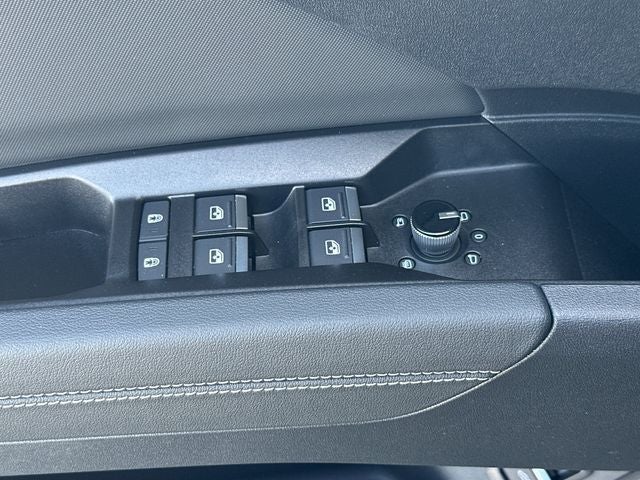 2024 Audi Q4 e-tron Premium