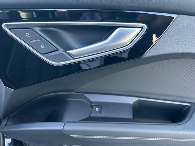 2024 Audi Q4 e-tron Premium