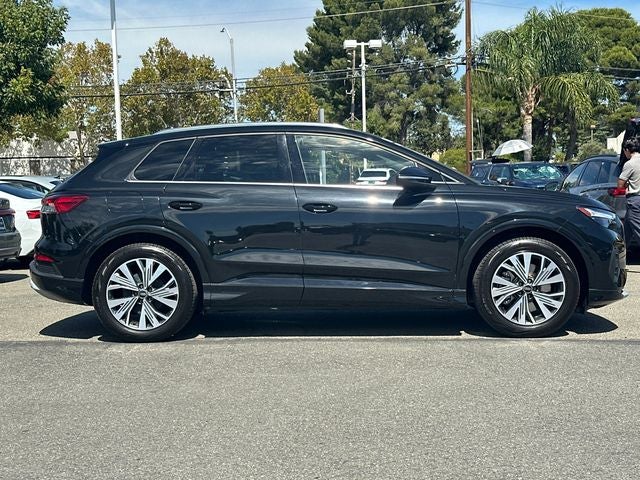 2024 Audi Q4 e-tron Premium