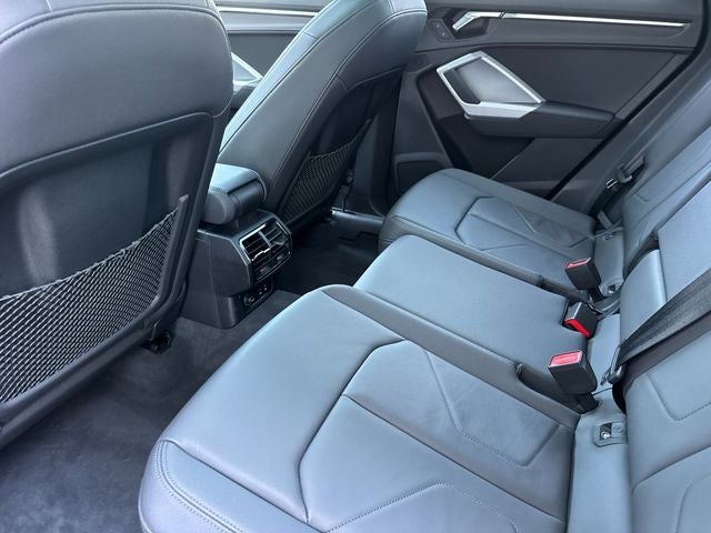 2023 Audi Q3 Premium quattro