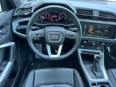 2023 Audi Q3 Premium quattro