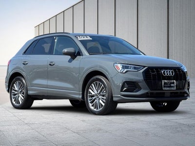 2023 Audi Q3 Premium quattro