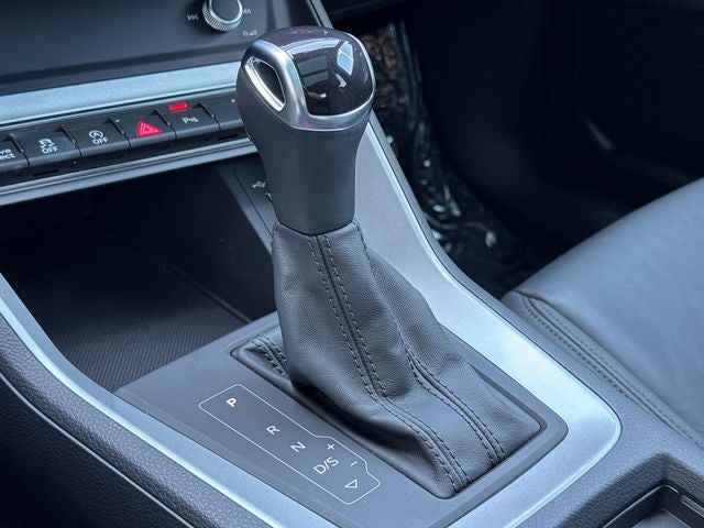 2023 Audi Q3 Premium quattro