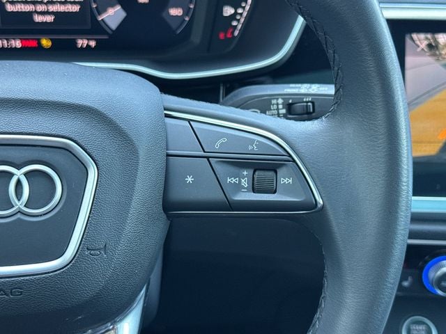 2023 Audi Q3 Premium quattro