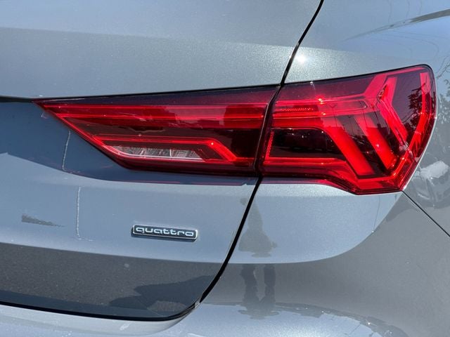 2023 Audi Q3 Premium quattro