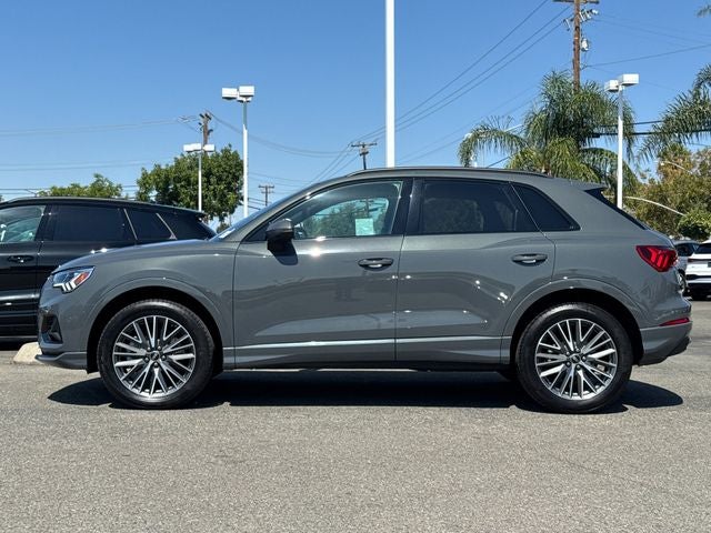 2023 Audi Q3 Premium quattro