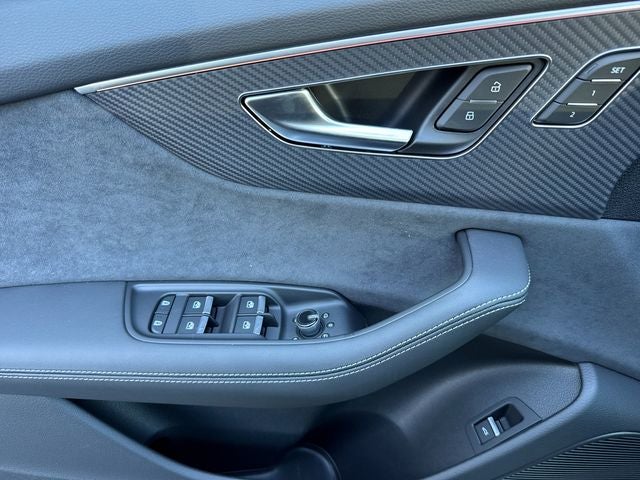 2026 Audi SQ8 4.0T Premium Plus quattro