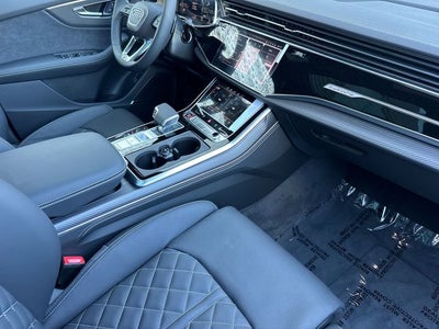2026 Audi SQ8 4.0T Premium Plus quattro