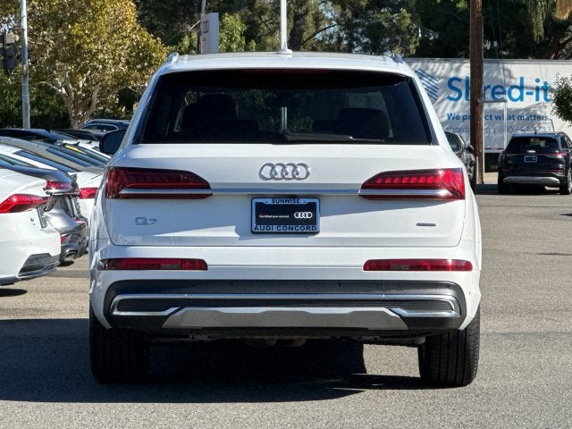 2023 Audi Q7 55 Premium quattro