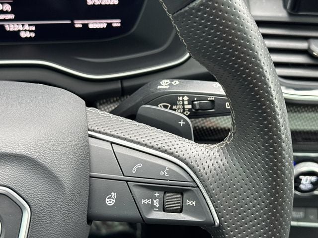 2023 Audi SQ5 Premium Plus quattro