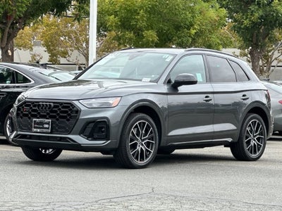2023 Audi SQ5 Premium Plus quattro