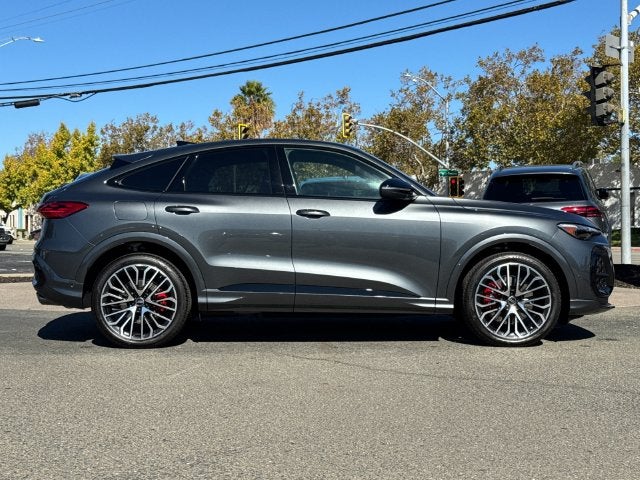 2026 Audi SQ5 Sportback Premium Plus quattro