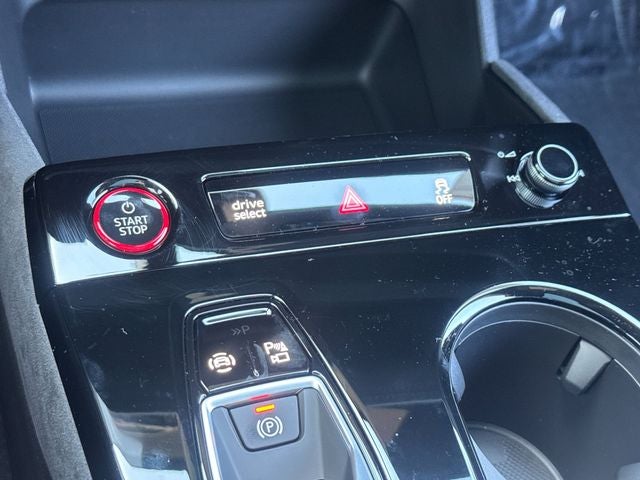 2027 Audi SQ6 e-tron Premium Plus quattro