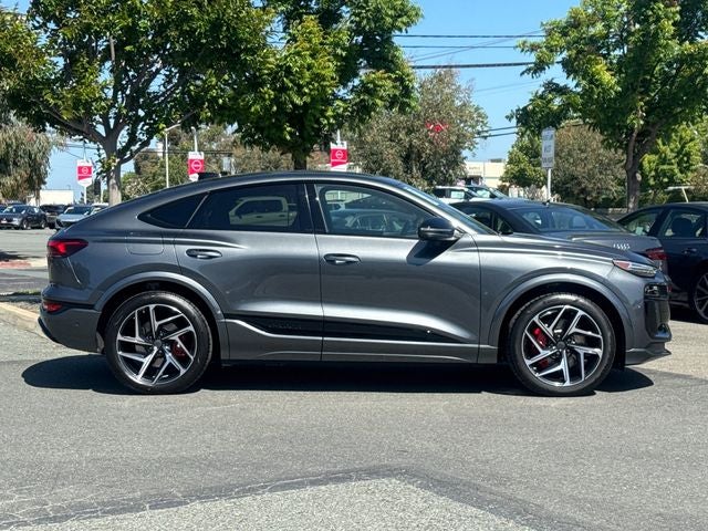 2027 Audi SQ6 e-tron Premium Plus quattro