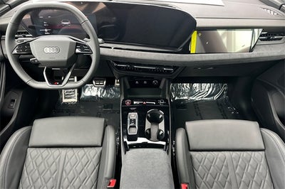 2025 Audi SQ6 e-tron Prestige quattro