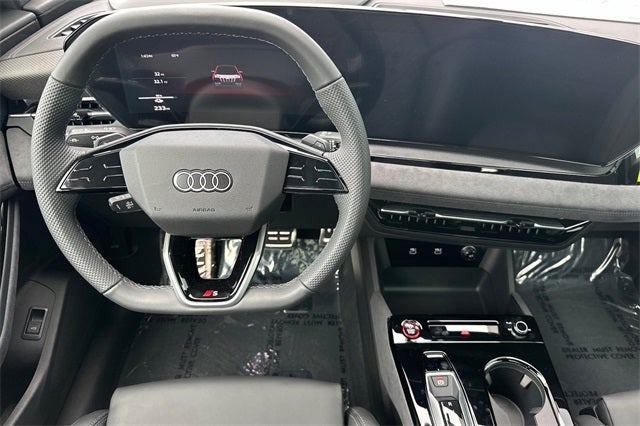 2025 Audi SQ6 e-tron Prestige quattro