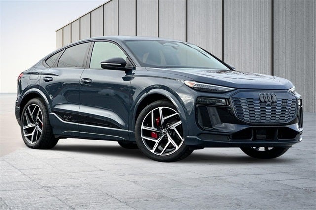 2025 Audi SQ6 e-tron Prestige quattro
