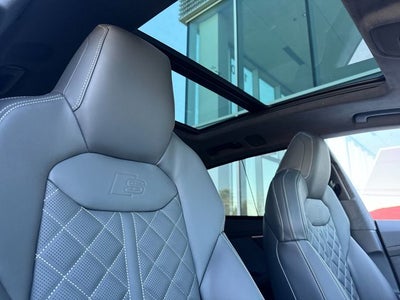 2026 Audi SQ8 4.0T Prestige quattro