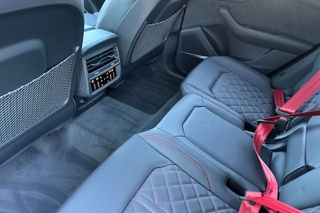 2026 Audi SQ8 4.0T Prestige quattro