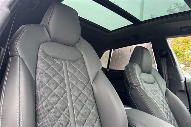 2026 Audi SQ8 4.0T Prestige quattro