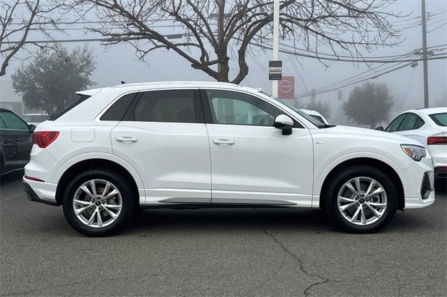 2025 Audi Q3 Premium S Line quattro